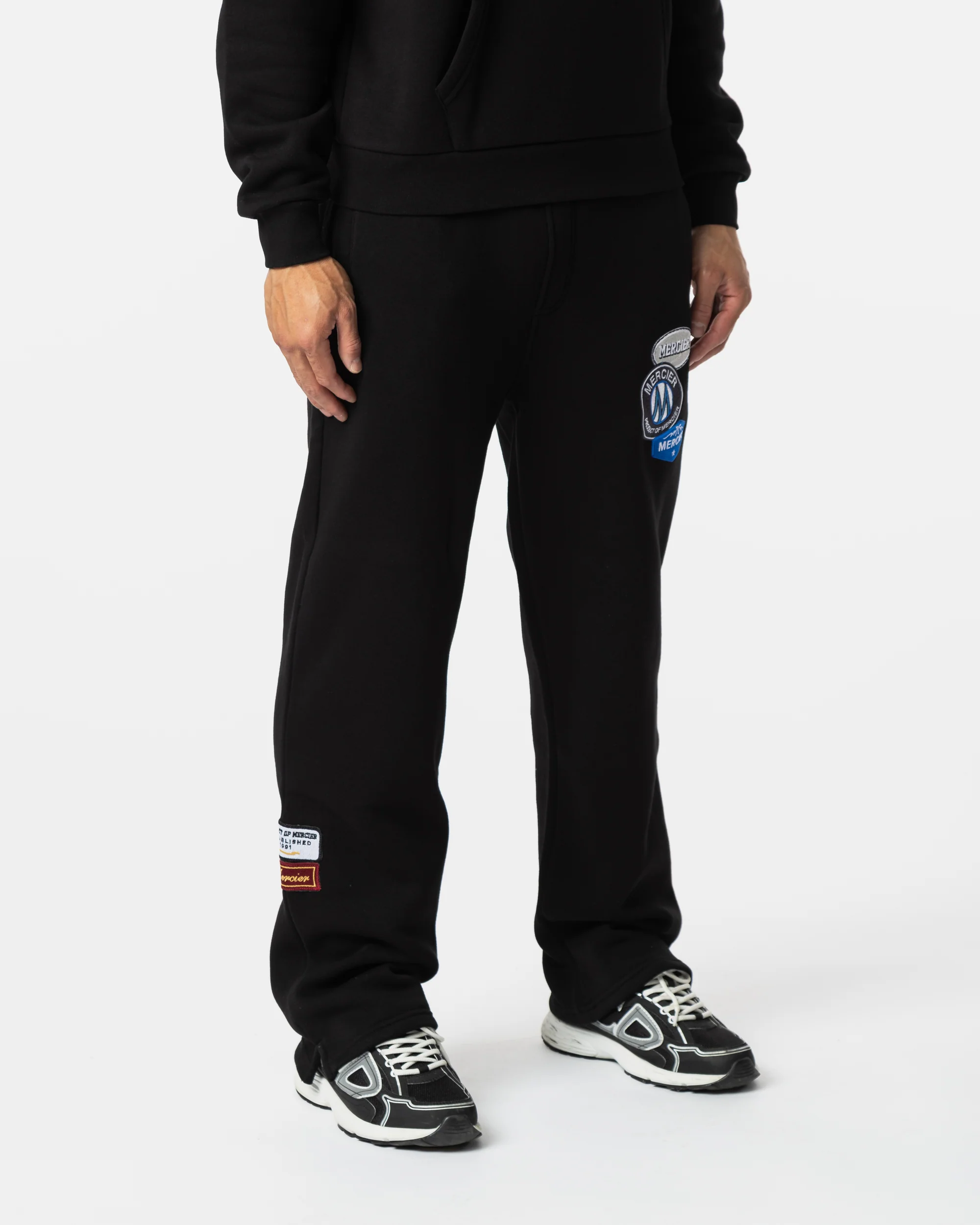 OG Badge Open Hem Joggers Black - Image 3