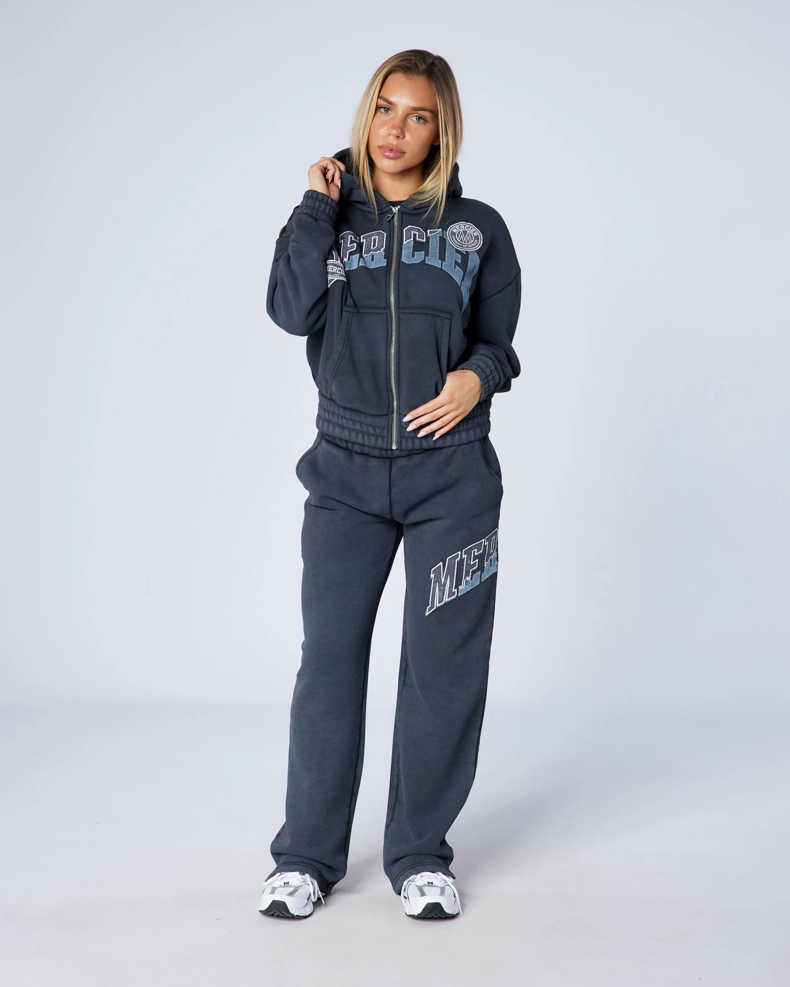 Women's Shatter zip up Washed Black - Image 4