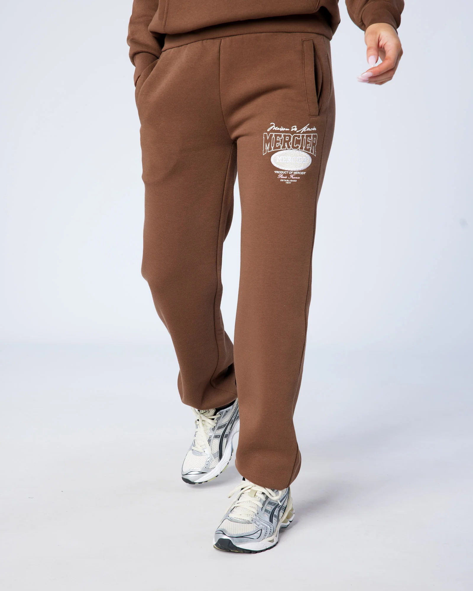 Women's Chocolate Multi Tour Jogger - Image 3